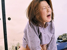 五十路〜七十路限定！超熟近親相姦　サンプル画像03